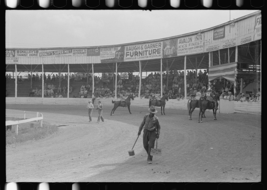 Entries in the Shelby County Horse Show & Fair, Shelbyville, Kentucky